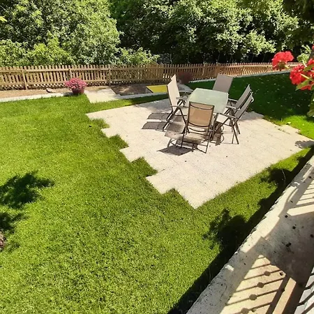 安吉莉娜德农家乐 农家乐 *